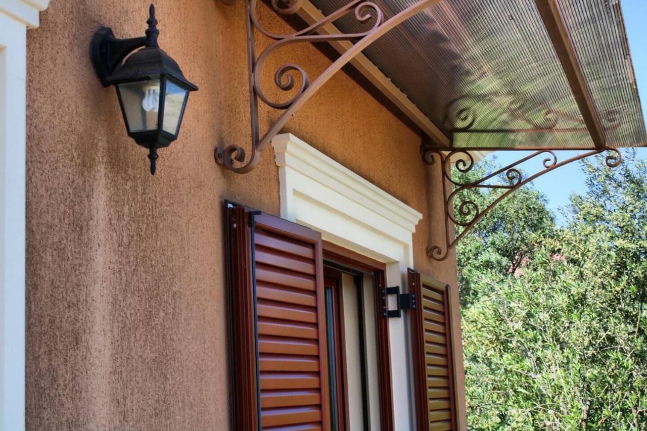 Traditional Villa Mandola Livathos  Exteriör bild