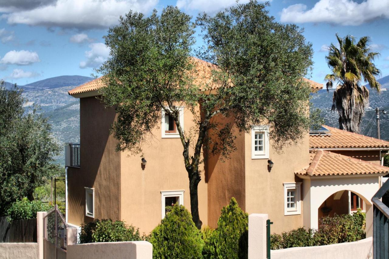 Traditional Villa Mandola Livathos  Exteriör bild